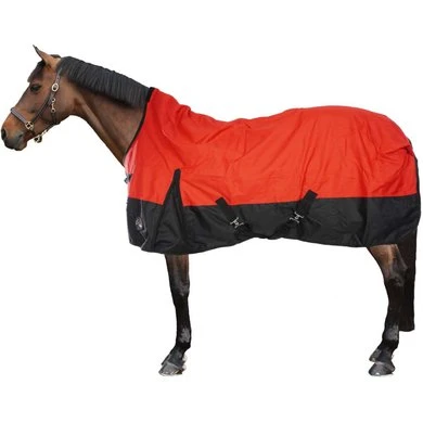 HKM High Neck Deken Louisville 1680D Rood/Zwart 135/185 1 HKM High Neck Deken Louisville 1680D Rood/Zwart 135/185