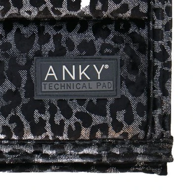 Anky Zadeldekje Leopard Print Dressuur Zilver Full 3 Anky Zadeldekje Leopard Print Dressuur Zilver Full - Afbeelding 3