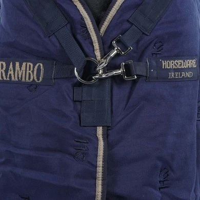 Rambo Deluxe Stable Plus 200g Champagne/Navy 125/175 2 Rambo Deluxe Stable Plus 200g Champagne/Navy 125/175 - Afbeelding 2