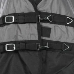 HKM High Neck Deken Scandinavia 600D 400g Grijs/Zwart 13 HKM High Neck Deken Scandinavia 600D 400g Grijs/Zwart -Exporteren Paard Gear Winkel agradi 44919567 1.b6dbf6 1
