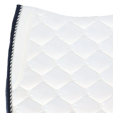 PS Of Sweden Zadeldekje Signature Dressuur Wit 3 PS Of Sweden Zadeldekje Signature Dressuur Wit - Afbeelding 3