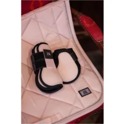 BR Zadeldekje Davine 4-EH Dressuur Adope Rose 7 BR Zadeldekje Davine 4-EH Dressuur Adope Rose -Exporteren Paard Gear Winkel bieman166224 r124 41.e12352