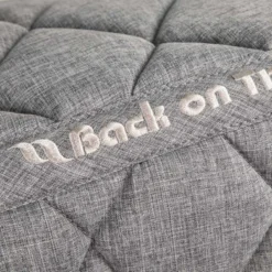 Back On Track Zadeldekje Haze Springen Grijs -Exporteren Paard Gear Winkel bot 2352 saddle pad dressage haze grey web 05 1000x.494ea7