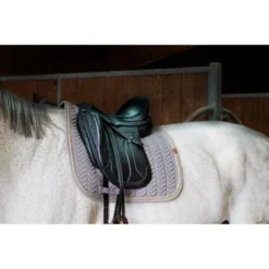 Equithème Zadeldekje Softy Dressuur Grijs -Exporteren Paard Gear Winkel ekkia 204 766 021 ambi2.b92075