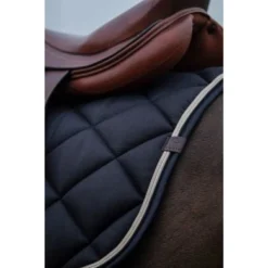 Equithème Zadeldekje Classic Springen Zwart Full -Exporteren Paard Gear Winkel ekkia 204 773 002 ambi5.b89eb0