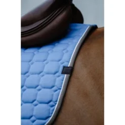 Equithème Zadeldekje Orion Lichtblauw Full -Exporteren Paard Gear Winkel ekkia 204 774 012 ambi5.a34c0e