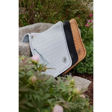 Eskadron Platinum Dressuurzadeldekje Softshell Cognac Full 3 Eskadron Platinum Dressuurzadeldekje Softshell Cognac Full - Afbeelding 3