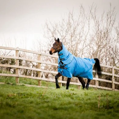 Amigo Hero 900 Plus Turnout Med 200g Daphne Blue/Zwart/Wit 5 Amigo Hero 900 Plus Turnout Med 200g Daphne Blue/Zwart/Wit - Afbeelding 5