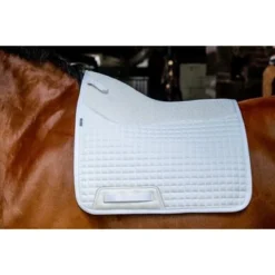 Horseware Zadeldekje Comfort Tech Dressuur Wit Cob/Full -Exporteren Paard Gear Winkel hw dahtld w000 horseware tech comfort dressage pad 13.ccede4