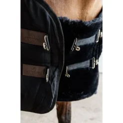 Kentucky Horsewear Kentucky Borstverlenger Wol 2 Koppelsluitingen Zwart -Exporteren Paard Gear Winkel kentucky 179a2644.d4f942