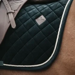 Kentucky Horsewear Kentucky Spring Zadeldekje Corduroy Pine Green Full 5 Kentucky Horsewear Kentucky Spring Zadeldekje Corduroy Pine Green Full -Exporteren Paard Gear Winkel kentucky spring zadeldekje corduroy pg 1.77347b